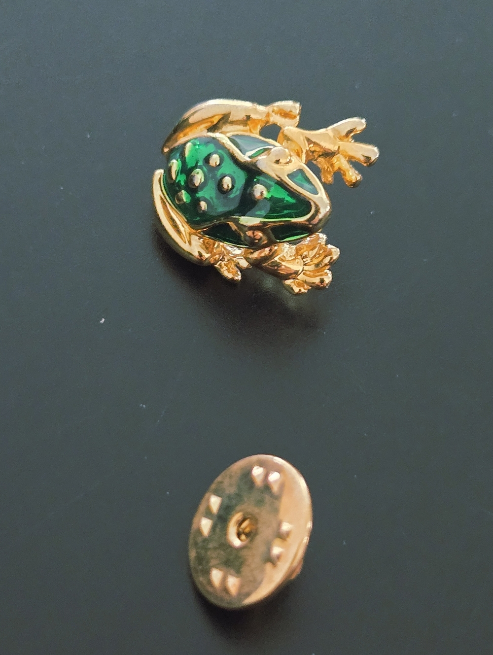 Gold-tone Green Enamel Frog Pin Brooch